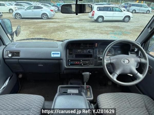 Used 2001 AT toyota hiace-wagon RZH111G Image[11]