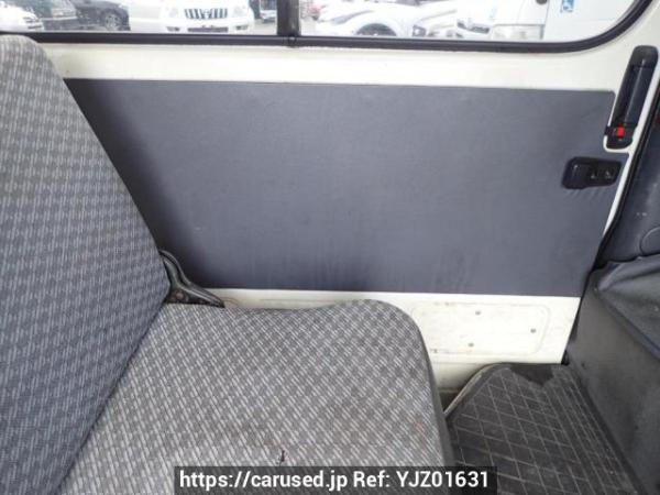 Used 2002 AT toyota hiace-van RZH112V Image[15]