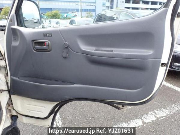 Used 2002 AT toyota hiace-van RZH112V Image[18]