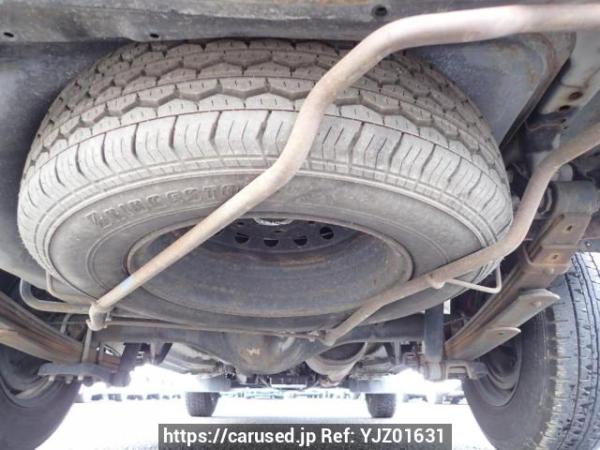 Used 2002 AT toyota hiace-van RZH112V Image[43]