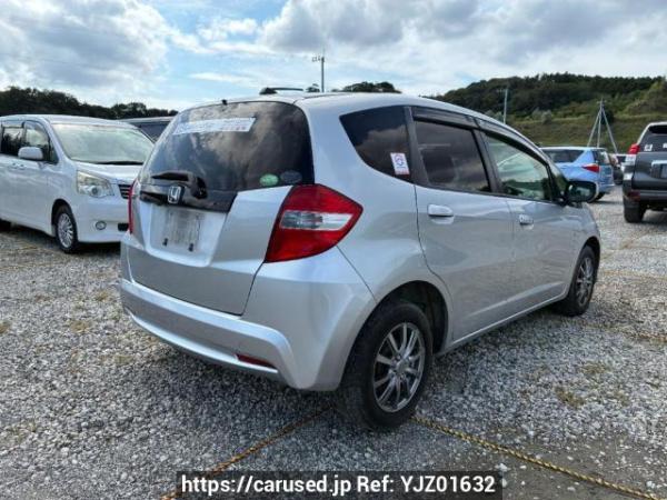 Used 2012 AT honda fit GE6 Image[5]