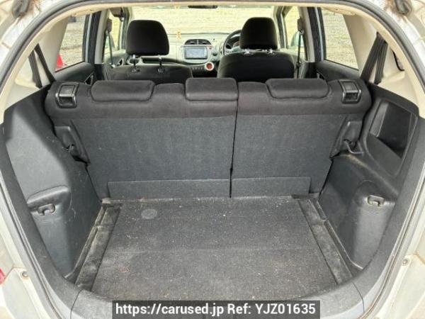 Used 2013 AT honda fit GE6 Image[6]