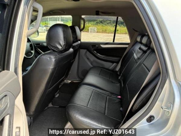 Used 2005 AT toyota hilux-surf TRN215W Image[12]