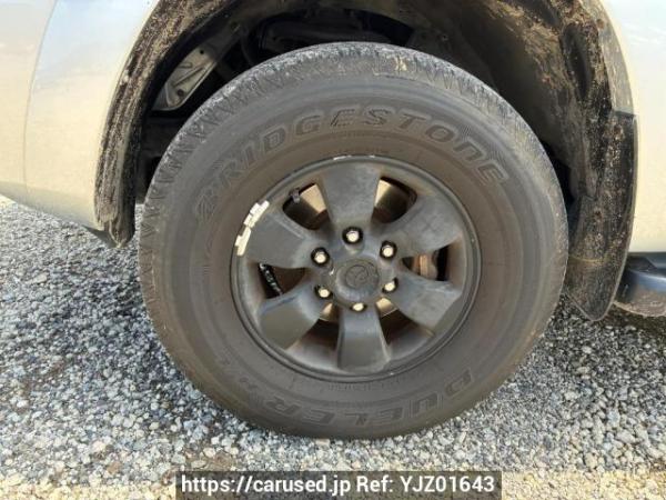 Used 2005 AT toyota hilux-surf TRN215W Image[19]