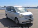 Toyota Noah ZRR70G