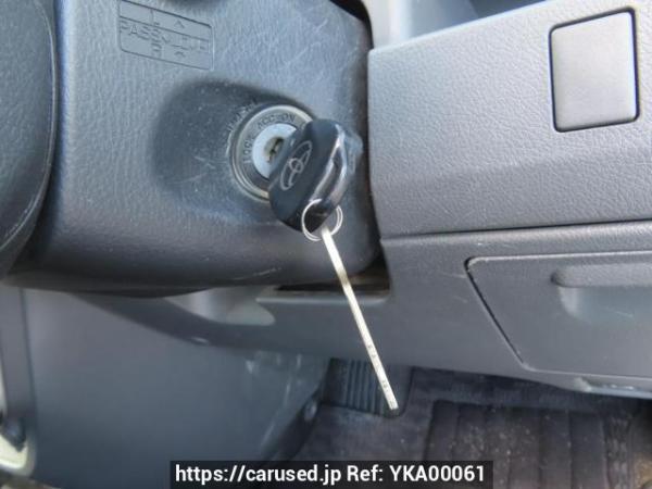 Used 2007 AT toyota noah ZRR70G Image[32]