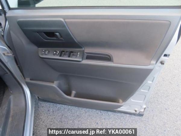 Used 2007 AT toyota noah ZRR70G Image[34]