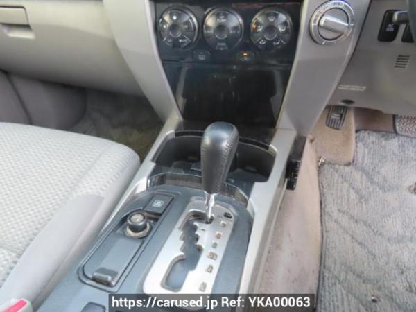 Used 2006 AT toyota hilux-surf TRN215W Image[20]
