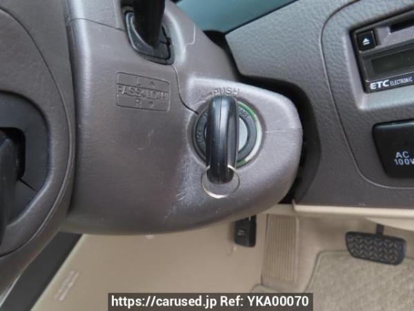 Used 2004 AT toyota alphard MNH10W Image[36]
