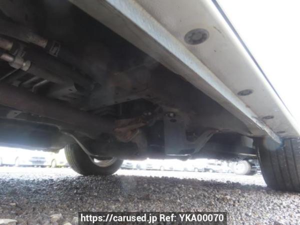 Used 2004 AT toyota alphard MNH10W Image[44]