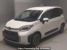 Toyota Sienta MXPC10G