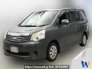 Toyota Noah ZRR70G