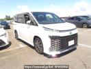 Toyota Voxy ZWR90W