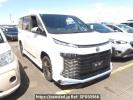 Toyota Voxy MZRA95W