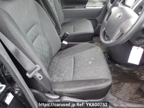 Used 2010 AT toyota noah ZRR70W Image[11]