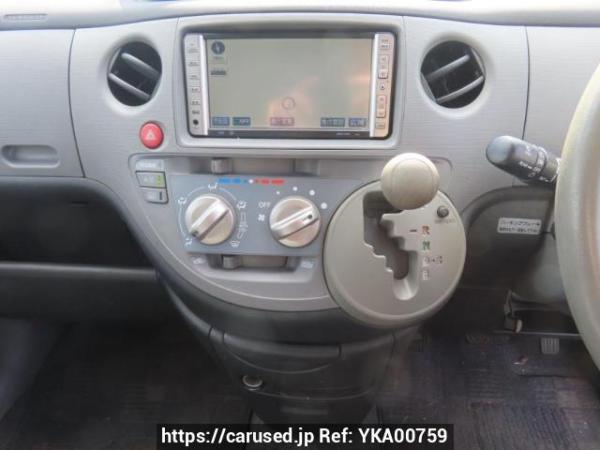 Used 2005 AT toyota sienta NCP81G Image[26]
