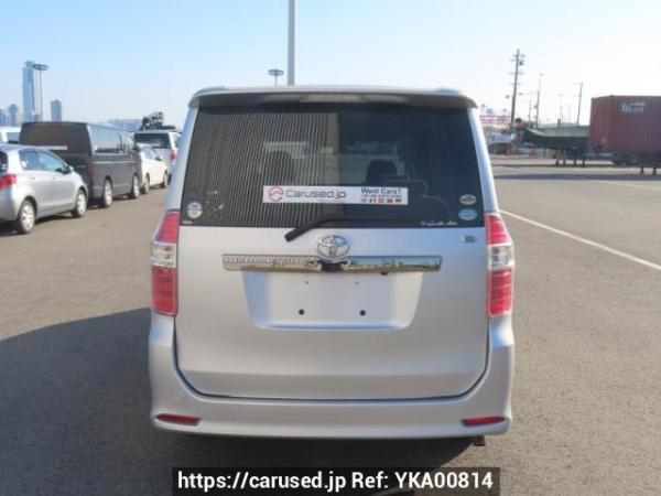 Used 2010 AT toyota noah ZRR70W Image[5]