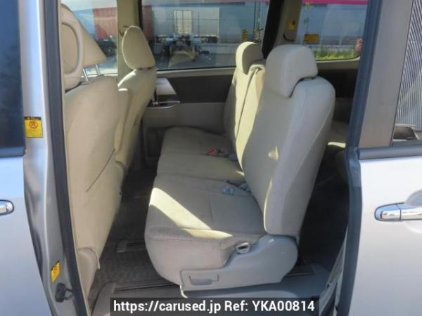 Used 2010 AT toyota noah ZRR70W Image[19]