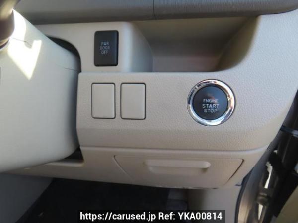 Used 2010 AT toyota noah ZRR70W Image[33]