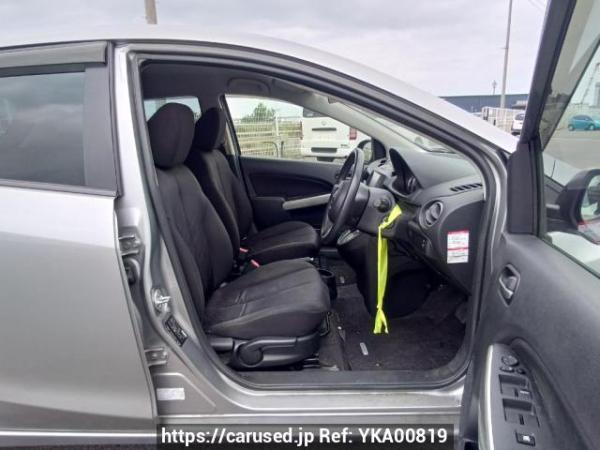 Used 2011 AT mazda demio DE3FS Image[12]