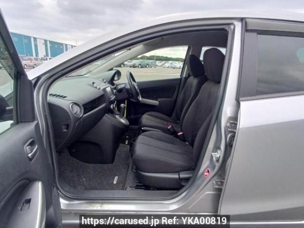Used 2011 AT mazda demio DE3FS Image[13]