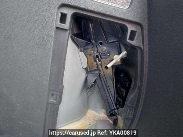 Used 2011 AT mazda demio DE3FS Image[40]