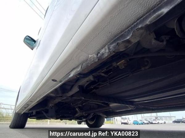 Used 2005 AT toyota alphard MNH10W Image[33]