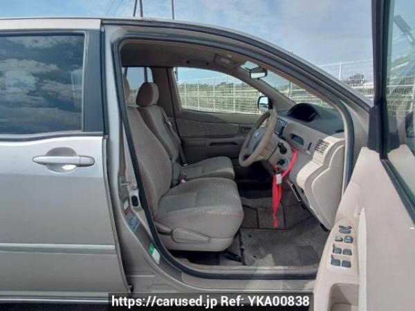 Used 2004 AT toyota raum NCZ20 Image[12]