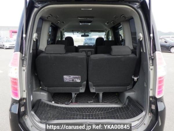 Used 2009 AT toyota noah ZRR70W Image[8]