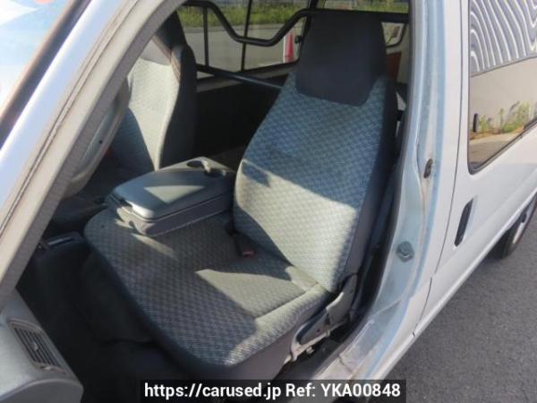 Used 2001 AT toyota regiusace-van RZH112V Image[16]