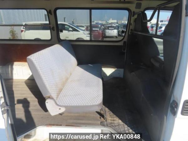 Used 2001 AT toyota regiusace-van RZH112V Image[17]