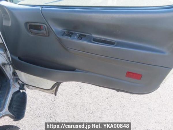 Used 2001 AT toyota regiusace-van RZH112V Image[31]