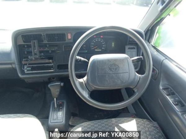 Used 2003 AT toyota hiace-van TRH122K Image[13]