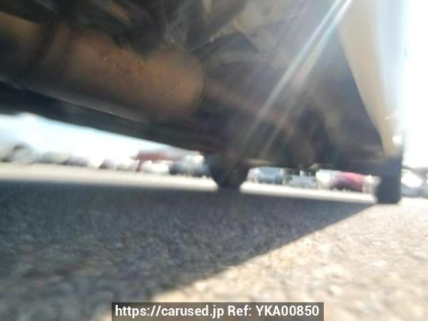 Used 2003 AT toyota hiace-van TRH122K Image[27]
