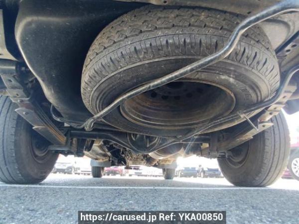 Used 2003 AT toyota hiace-van TRH122K Image[32]
