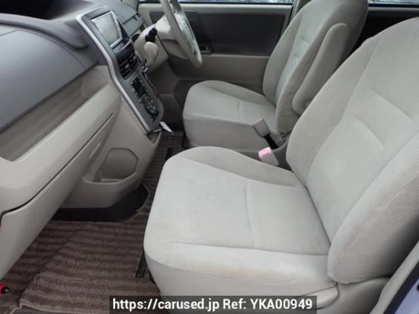 Used 2009 AT toyota noah ZRR70G Image[12]