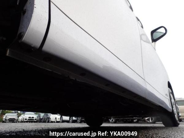 Used 2009 AT toyota noah ZRR70G Image[34]