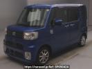 Toyota Pixis Mega LA700A