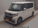 Daihatsu Tanto Custom LA600S