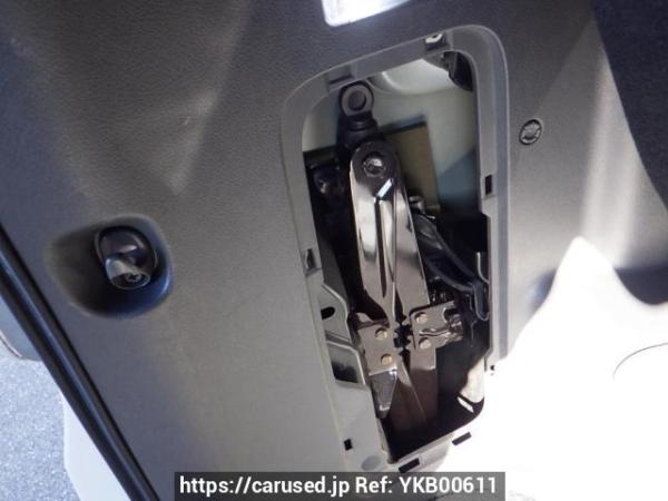 Used 2009 AT toyota voxy ZRR70W Image[48]