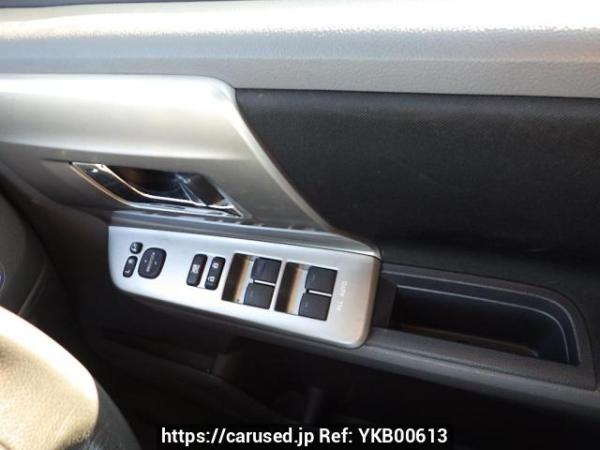 Used 2009 AT toyota voxy ZRR70W Image[30]