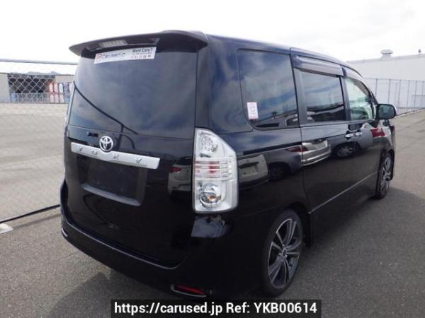 Used 2008 AT toyota voxy ZRR70W Image[5]