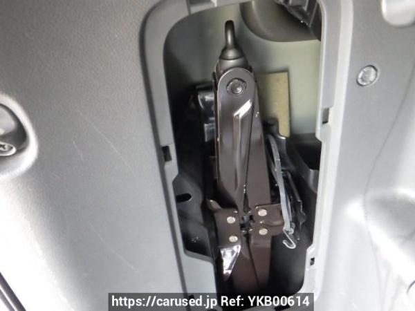 Used 2008 AT toyota voxy ZRR70W Image[48]