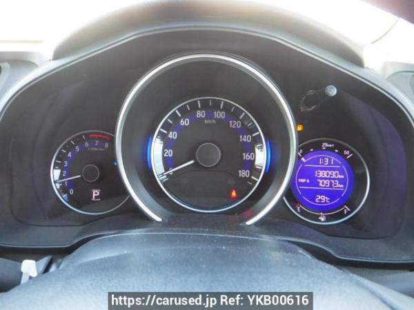Used 2013 AT honda fit GK3 Image[18]
