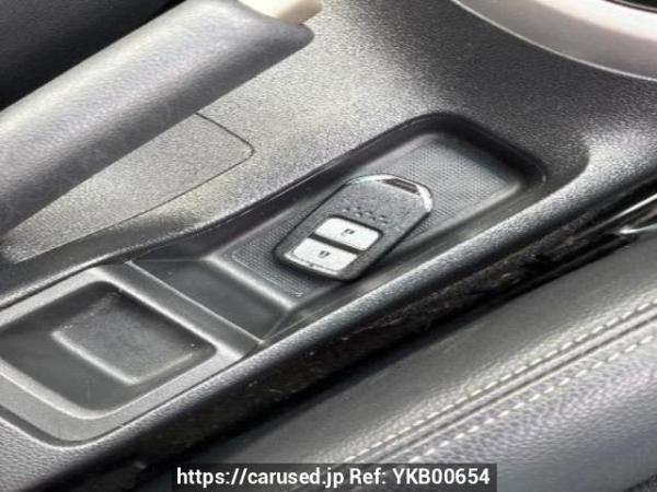 Used 2017 AT honda fit-hybrid GP5 Image[27]