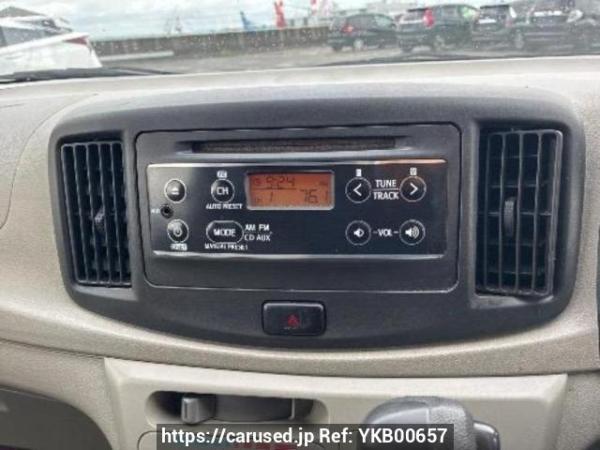 Used 2013 AT toyota pixis-epoch LA300A Image[18]