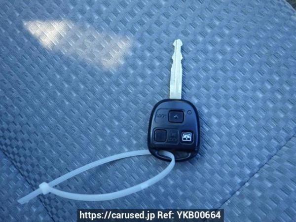 Used 2005 AT toyota hilux-surf TRN210W Image[24]