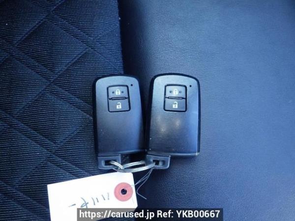 Used 2015 AT toyota harrier ZSU60W Image[28]