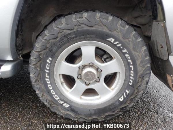 Used 2002 AT toyota hilux-surf RZN215W Image[29]