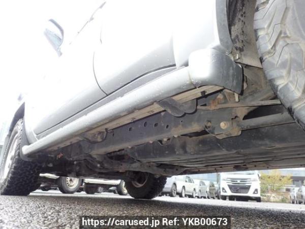 Used 2002 AT toyota hilux-surf RZN215W Image[32]